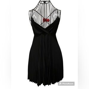 Vintage Y2K Le Chateau Pleated little black dress